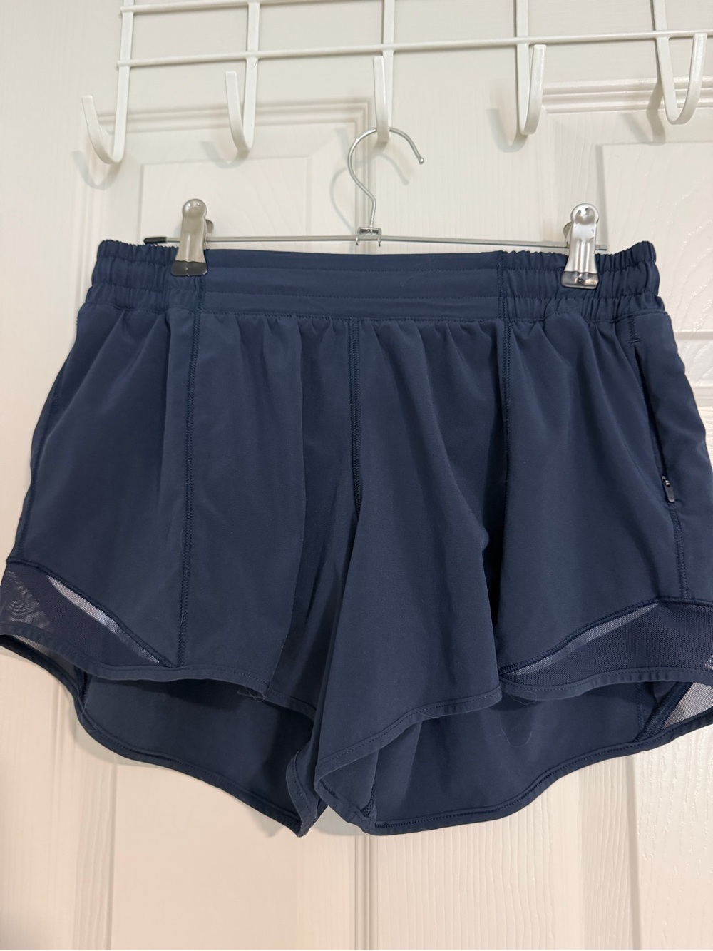 Women’s Navy Lululemon Hotty Hot 4”Shorts - Performance Running Shorts